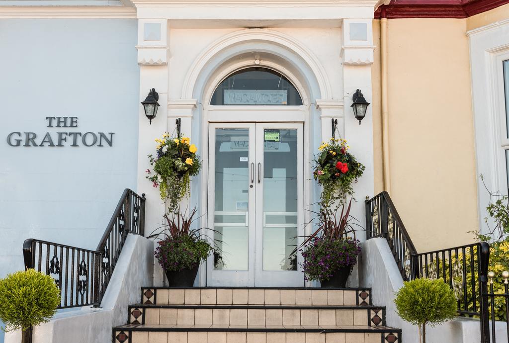 The Grafton Guest House Llandudno Bagian luar foto